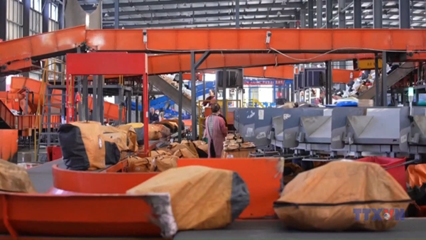 Trung Quốc thu mua lương thực tại các khu vực bị thiên tai