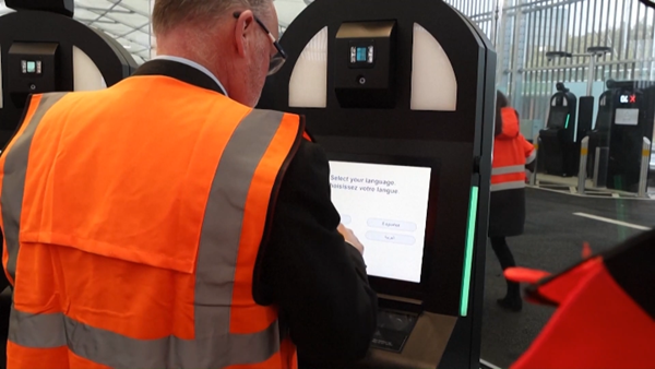 EU chính thức triển khai hệ thống xuất nhập cảnh kỹ thuật số