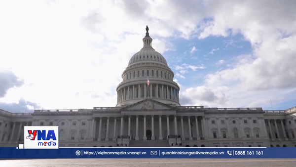 Thượng viện Mỹ thông qua nghị quyết chấm dứt thuế quan toàn cầu của ông Trump