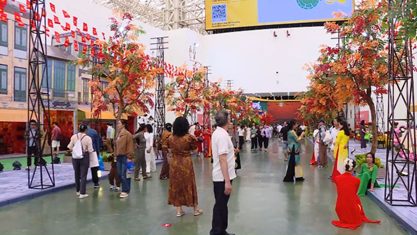Lễ bế mạc Hội chợ Mùa thu sẽ diễn ra tối 3-11 với chương trình rút gọn