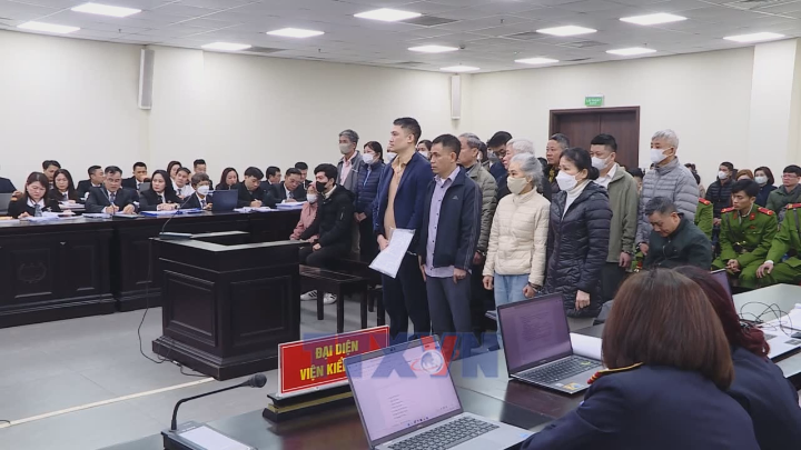 Xét xử vụ hối lộ tại Công ty Y dược LanQ