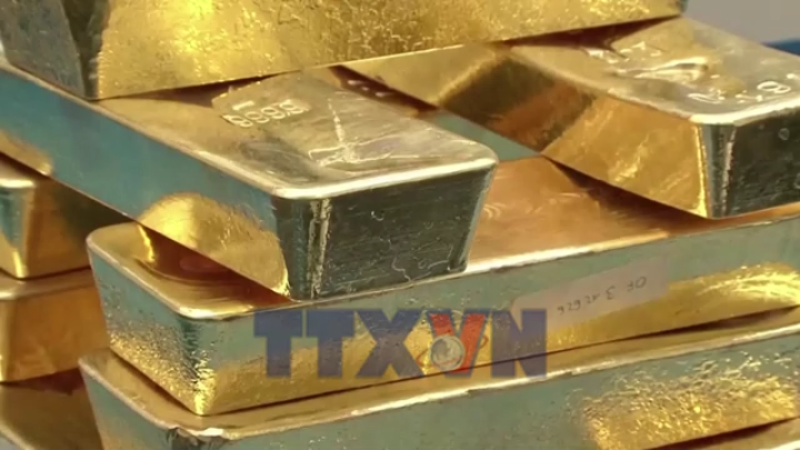 Giá vàng tiếp tục tăng phi mã