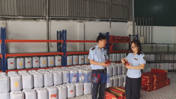 Thu giữ gần 9.000 lít rượu có dấu hiệu vi phạm