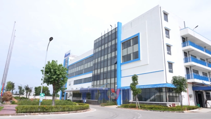 Ngành dệt may chuyển hướng từ gia công sang phát triển bền vững