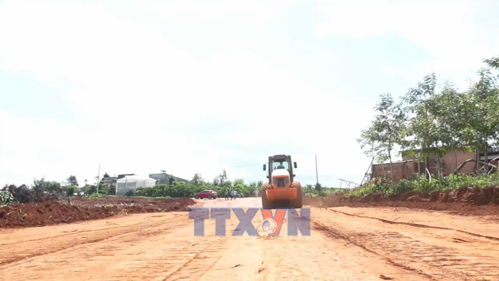 Người dân đồng lòng giải phóng mặt bằng cho 2 tuyến cao tốc đi Đà Lạt