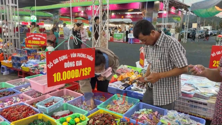 Khai mạc Hội chợ Thương mại quốc tế Tịnh Biên - An Giang