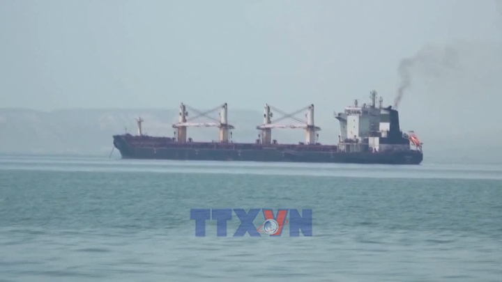 Mỹ trấn an thị trường dầu mỏ khi căng thẳng với Iran gia tăng