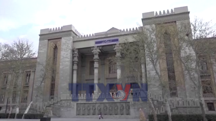 Iran tuyên bố eo biển Hormuz vẫn đóng cửa