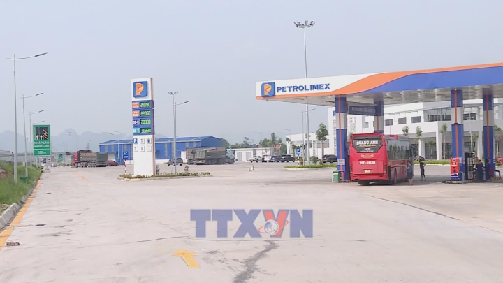 Toành cảnh_Hạ tầng trạm sạc: Không để “điểm nghẽn” trên cao tốc Bắc - Nam