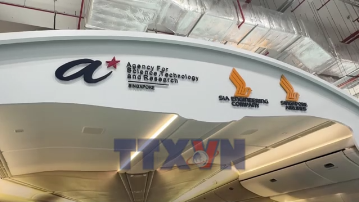 Việt Nam-Singapore và bài học nguyên lý thích ứng với bùng nổ công nghệ