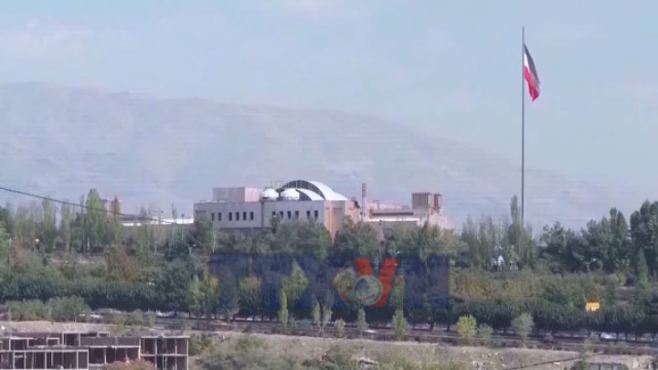 Iran tuyên bố kiểm soát hoàn toàn eo biển Hormuz